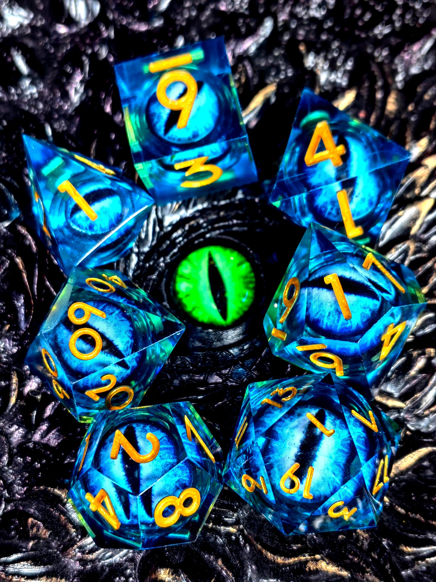 DnD Dice Set - 7-Piece Resin Dice with Spinning Dragon Eye Core, Transparent Blue for RPG & Tabletop Games